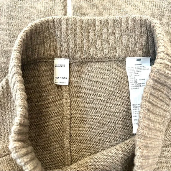 Gilly Hicks Women’s Taupe Brown Sweater Knit Straight Leg with Side Vent Pants - Picture 2 of 8